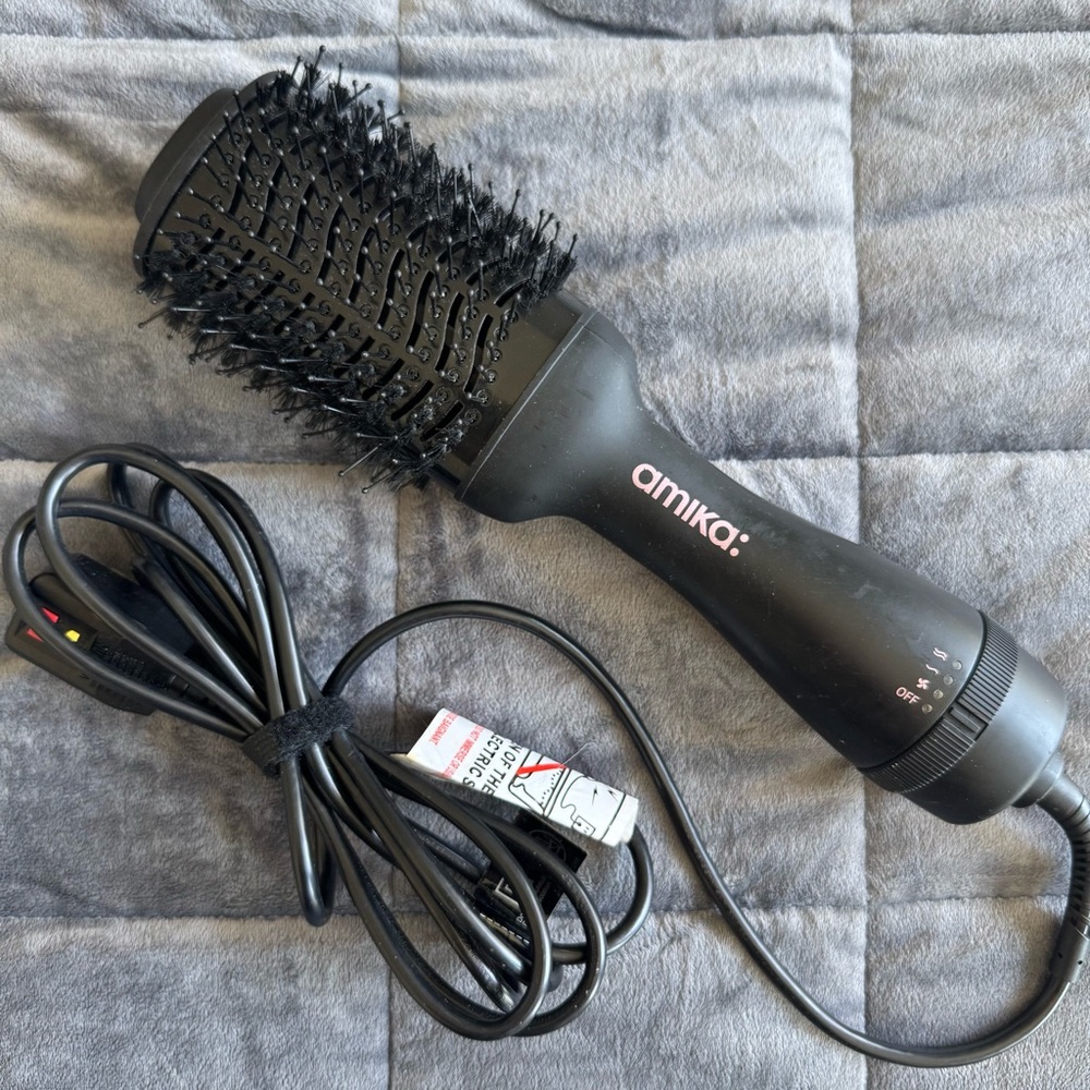 Amika Round Hair Styling Blow Dryer Brush